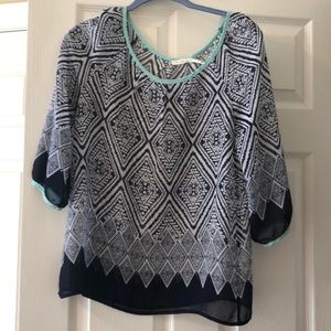 Printed boutique top